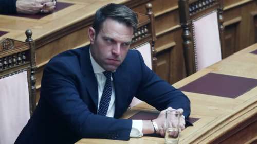 Επίθεση Κασσελάκη σε Μητσοτάκη για την τιμή του ελαιόλαδου: "Και επισήμως κυβέρνηση λαδέμπορων"