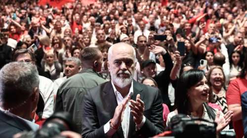 Προκαλεί πάλι ο Ράμα: Δεν υπάρχει &quot;υπόθεση Μπελέρη&quot; - Στο παρελθόν η Αλβανία είχε κατεβάσει τα παντελόνια στην Ελλάδα