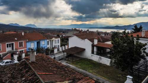 &quot;Στον πάγο&quot; η Κοζάνη: Χωρίς θέρμανση η πόλη για δεύτερη νύχτα