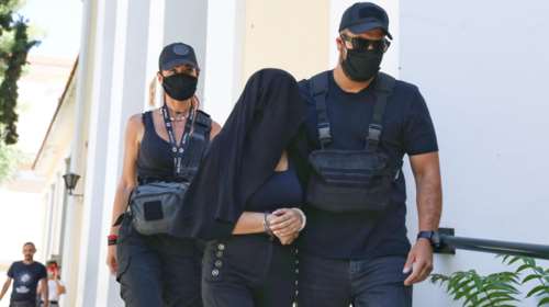 Βιτριόλι: &quot;Δεν θέλω να έχω επαφή μαζί της, ντρέπομαι&quot; λέει ξάδερφος της Έφης - Με ποιες μοιράζεται το κελί η 36χρονη