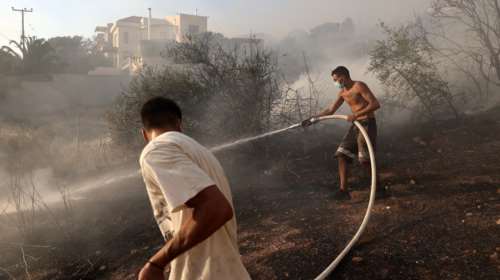 Πυρομετεωρολόγος για φωτιές: Την Τετάρτη η πιο δύσκολη ημέρα - Οι άνεμοι θα φτάσουν μέχρι και τα 8 μποφόρ [βίντεο]