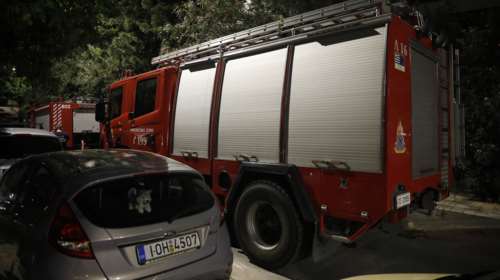 Φωτιά σε γνωστό μπαρ στο Παγκράτι – Έσπασαν τα παράθυρα οι θαμώνες για να διαφύγουν - Έξι ελαφρά τραυματίες