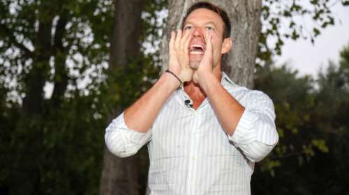 Στέφανος Κασσελάκης: Η πρώτη ομιλία ως υποψήφιος πρόεδρος - "Είμαι κουζουλός που άφησα την Αμερική για την πατρίδα μου"