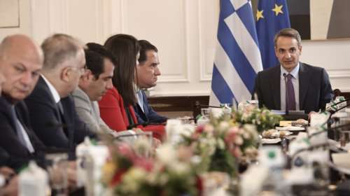 Μητσοτάκης στο Υπουργικό για τους &quot;πυροσβέστες της ξαπλώστρας&quot;: Νομίζουν ότι οι φωτιές σβήνουν μόνες τους