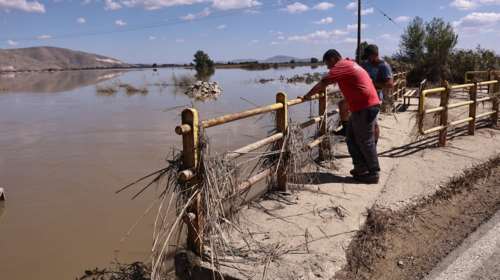 Η αλήθεια για το φράγμα που &quot;ξηλώθηκε&quot; και τα αναχώματα που έσπασαν στην Καρδίτσα - Γιατί ζητάνε παραίτηση Αγοραστού