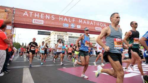 10ος Ημιμαραθώνιος Αθήνας: Κυκλοφοριακές ρυθμίσεις την Κυριακή - Ποιοι δρόμοι του κέντρου θα κλείσουν