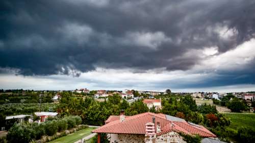 Έρχεται κύμα κακοκαιρίας με βροχές και ισχυρές καταιγίδες - Ποιες περιοχές θα χτυπήσει