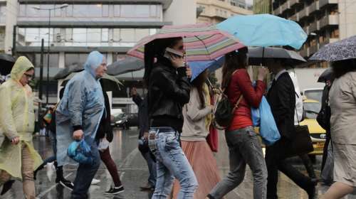 &quot;Ψυχρή λίμνη&quot; φέρνει βροχές και καταιγίδες σε όλη τη χώρα - Οι περιοχές όπου θα πέσει πολύ νερό