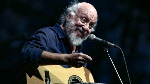 Διονύσης Σαββόπουλος: Τι λένε οι γιατροί για την κατάσταση της υγείας του αλλά και άνθρωποι από το στενό του περιβάλλον