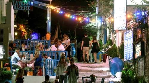 Κορονοϊός: Οργισμένοι οι καταστηματάρχες για το νέο ωράριο σε μπαρ, εστιατόρια - &quot;Θα έρθουν λουκέτα και απολύσεις&quot;