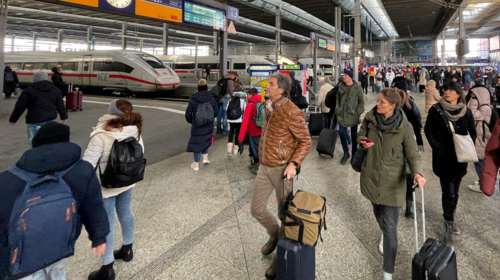 Χωρίς τρένα η Γερμανία: Νέα απεργία των μηχανοδηγών