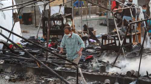 Φωτιά στη Μόρια: ΕΛ.ΑΣ., ΕΥΠ και Αντιτρομοκρατική ψάχνουν ποιοι έκαψαν το ΚΥΤ - Οι &quot;καθοδηγητές&quot; και ο ρόλος των ΜΚΟ