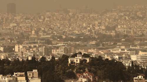 Αφρικανική σκόνη: Ο Κολυδάς εξηγεί τι είναι τα αερολύματα και πότε καθαρίζει επιτέλους η ατμόσφαιρα