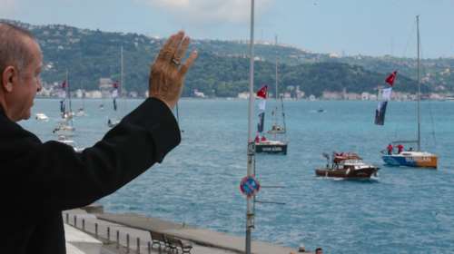 Νέο ντελίριο Ερντογάν: &quot;Είναι αστείο η Ελλάδα που πνίγεται σε μια κουταλιά νερό να θέλει να πλήξει την Τουρκία&quot;