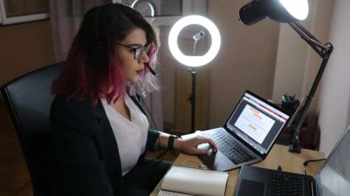 Τηλεργασία: Νέα παράταση έως τις 31 Δεκεμβρίου - Παραμένει στο 50%