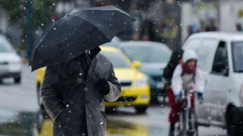Συνεχίζεται ο "χειμώνας": Τρίτη και Τετάρτη οι πιο κρύες μέρες - Πότε υποχωρούν τα φαινόμενα