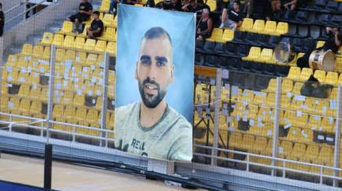 Δολοφονία Κατσουρή: Συνελήφθη Έλληνας που είχε καταθέσει για τα επεισόδια  - Το &quot;ορφανό&quot; DNA σε μαχαίρι ψάχνουν οι αρχές