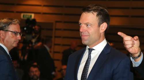 Γιατί ξαφνικά ο Κασσελάκης "απασφάλισε" και απειλεί με διαγραφές από τα ψηφοδέλτια: Η λευκή απεργία της αντιπολίτευσης τον εξόργισε