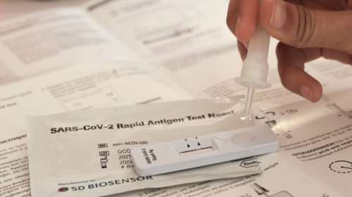 Βασιλακόπουλος: Το self test έχει 40% - 50% πιθανότητα να είναι ψευδώς αρνητικό