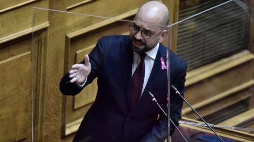 Βουλή: Υπέρ της άρσης ασυλίας του Κώστα Μπάρκα (ΣΥΡΙΖΑ) η Ολομέλεια - Μετά από μήνυση Κουρτάκη