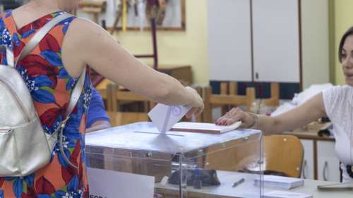 Εκλογές 2023: Αυτοί είναι όλοι οι υποψήφιοι - Η τελική λίστα με τα ψηφοδέλτια των κομμάτων στο παραβάν