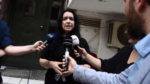 Οι συγγενείς της Μαρκέλλας ζητούν εξηγήσεις: &quot;Υπήρχε βία την ώρα που την πήραν, θέλουμε να μάθουμε τι έγινε&quot; [Εικόνες, Βίντεο]