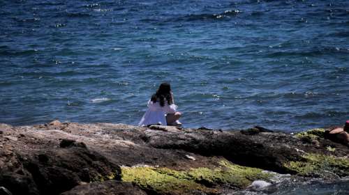 Π. Φάληρο: Ανατροπή με την ηλικία του παιδιού &quot;χωρίς ταυτότητα&quot; - Σενάριο να πγίνηκε και ο συνοδός του