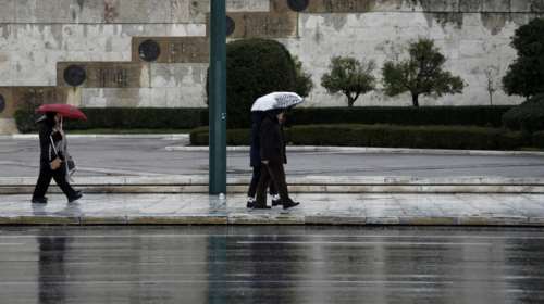 Η ΕΜΥ επικαιροποίησε το έκτακτο δελτίο καιρού: Ως το πρωί του Σαββάτου τα ακραία φαινόμενα - Χάρτες με τις περιοχές