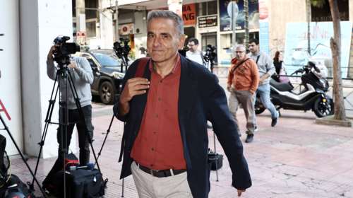 Τσακαλώτος: Δεν είναι σοβαρά τα περί καθαίρεσης Κασσελάκη - Λάθος οι διαγραφές - Αιχμές κατά Τσίπρα