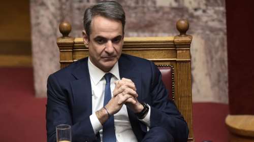 Η Ελλάδα θωρακίζεται: Εξοπλισμοί made in Greece, drones και αντιπυραυλικός θόλος - Ανακοινώσεις Μητσοτάκη στη Βουλή