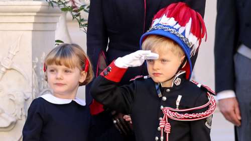 Βασιλικά γενέθλια: Πάρτι με τούρτες, δώρα και φωτάκια και για τα δίδυμα του Μονακό