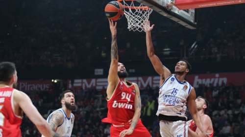 Ολυμπιακός-Αναντολού Εφές 92-89: &quot;Καρδιοχτύπησε&quot; αλλά επέστρεψε στις νίκες με Βεζένκοβ-Φουρνιέ