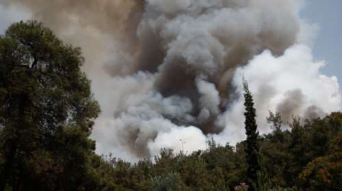 ΓΓΠΠ: Πολύ υψηλός κίνδυνος πυρκαγιάς την Πέμπτη σε βόρειο και νότιο Αιγαίο - Ποια νησιά αφορά