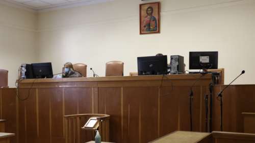 Θεσσαλονίκη: 6,5 χρόνια φυλακή σε 19χρονο φοιτητή για ληστείες - &quot;Φταίνε η μουσική και το Διαδίκτυο&quot;, είπε στο δικαστήριο