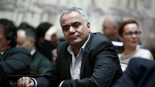 Σκουρλέτης για τα μέτρα στήριξης: Επιδοματική η λογική - Μένουν ανέγγιχτοι οι μηχανισμοί κερδοσκοπίας