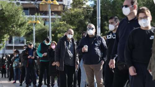 Μετάλλαξη Όμικρον: Ατελείωτες ουρές και σήμερα για δωρεάν rapid test [εικόνες - βίντεο]
