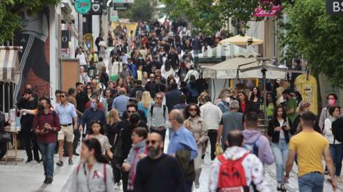 Δημοσκόπηση Marc: Κόβουν δαπάνες οι Έλληνες σε καύσιμα, διατροφή και ρεύμα - &quot;Ναι&quot; στην πανεπιστημιακή αστυνομία
