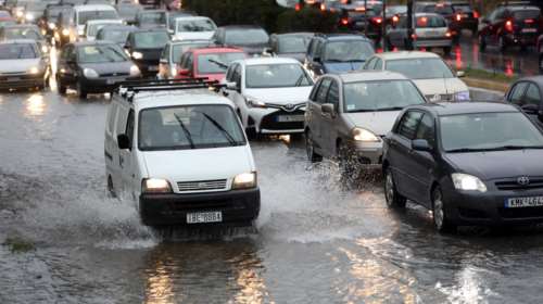 Νέο έκτακτο δελτίο επιδείνωσης από την ΕΜΥ: Σε ποιες περιοχές &quot;αγριεύει&quot; ο καιρός τις επόμενες ώρες