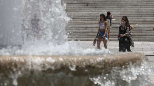 Καιρός: Ανεβαίνει ξανά το θερμόμετρο - Πού θα σημειωθούν βροχές