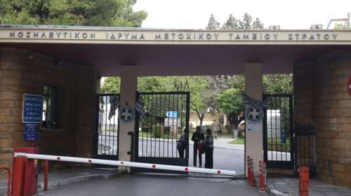 Κορονοϊός: Κατέληξε 70χρονη στο &quot;ΝΙΜΤΣ&quot;, στους 178 οι νεκροί στην Ελλάδα