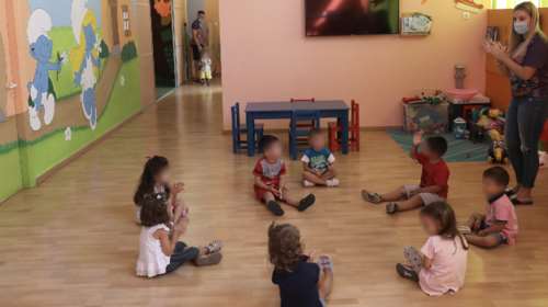 Self test σε νηπιαγωγεία και παιδικούς σταθμούς: Απαντήσεις σε 10 ερωτήσεις για το άνοιγμα των σχολείων - Δηλώσεις Κεραμέως