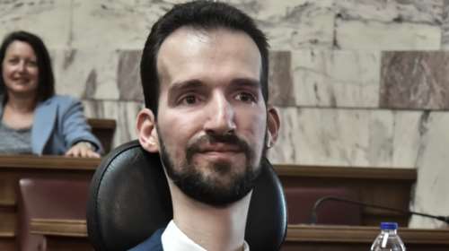 Στέλιος Κυμπουρόπουλος: Έφυγε άρον άρον από εκδήλωση - &quot;Αντίκρισα το θέαμα που πάντα με φοβίζει&quot;