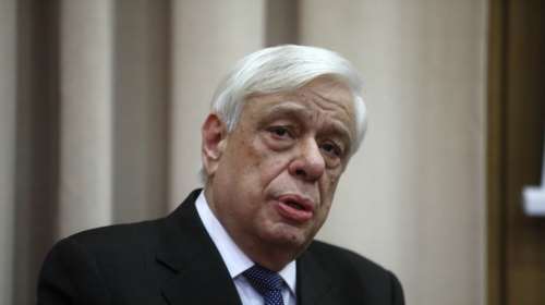 &quot;Ντροπή κύριε Παυλόπουλε&quot; - Η καυστική ανάρτηση της Έλενας Ακρίτα κατά του πρώην Προέδρου της Δημοκρατίας