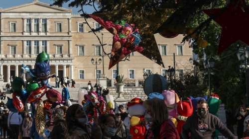 Ραγδαία επέλαση της μετάλλαξης Ομικρον: Κοντά στις 20.000 τα νέα κρούσματα - Πριν την Πρωτοχρονιά η εφαρμογή των μέτρων