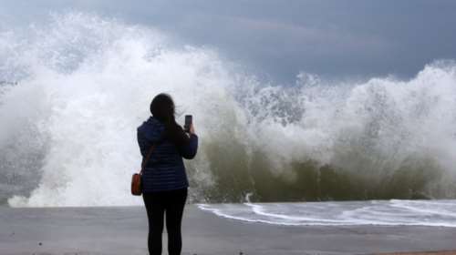 Ραγδαία επιδείνωση του καιρού με βροχές, καταιγίδες και έντονα φαινόμενα