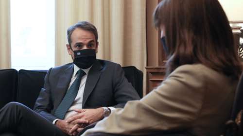 Μητσοτάκης σε Σακελλαροπούλου: Ανοίγει σύντομα η συζήτηση για τα &quot;προνόμια&quot; των εμβολιασμένων