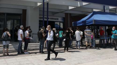 Εμβόλιο Astrazeneca: Άνοιξε η πλατφόρμα για όσους επιθυμούν να αλλάξουν τη δεύτερη δόση - Η διαδικασία