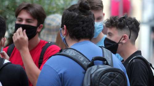 Κορονοϊός: Το πρώτο κρούσμα στα σχολεία - Θετικός μαθητής στον Πύργο