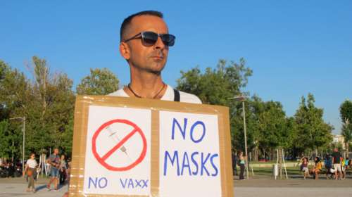 Θεσσαλονίκη: Συγκέντρωση διαμαρτυρίας κατά της χρήσης μάσκας στα σχολεία [εικόνες,βίντεο]