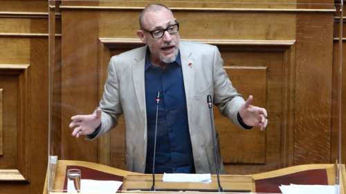 Κλέων Γρηγοριάδης: &quot;Έλαβα μηνυτήρια αναφορά από τον Αλαφούζο&quot; - Η δήλωση του βουλευτή για το ρωσικό πετρέλαιο